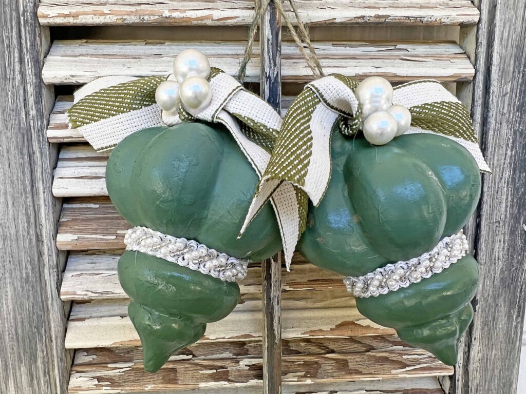 elegantly rustic ornament DIY