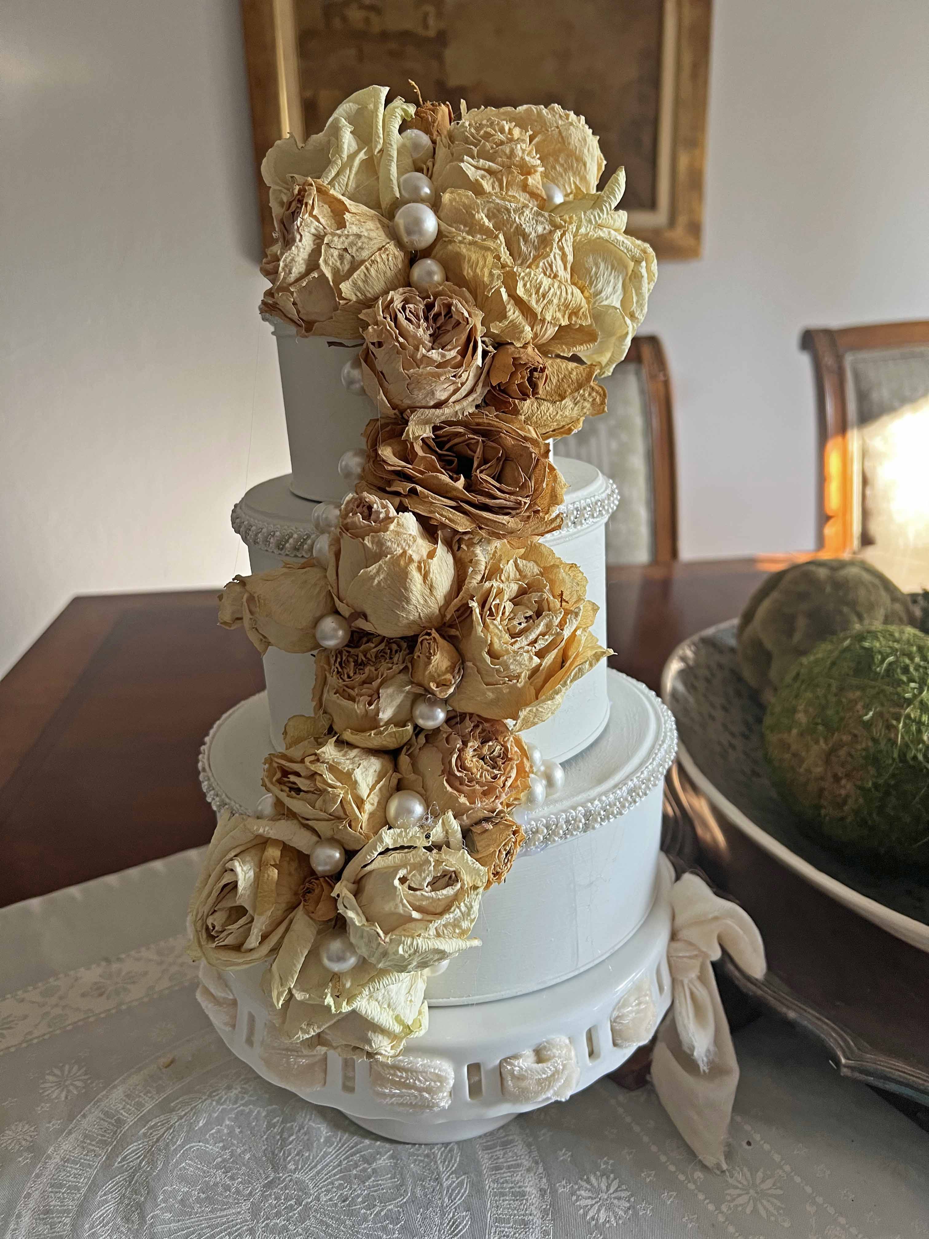 How to Make A Faux Cake from thrifted Cake Tins